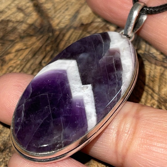 Chevron Amethyst Pendant 2 1/4” - Picture 3 of 15